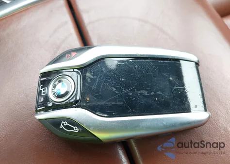 2019 BMW X7 xDrive50I z USA, uszkodzony, nr VIN 5UXCX4C53KLB39677